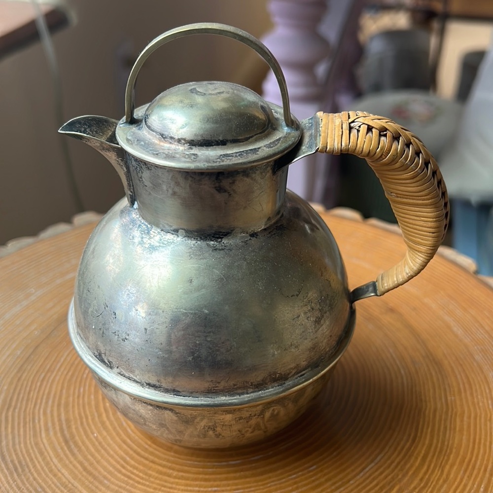 Vintage Sovereign Plate EPNS Single Serve Teapot with Wicker Handle